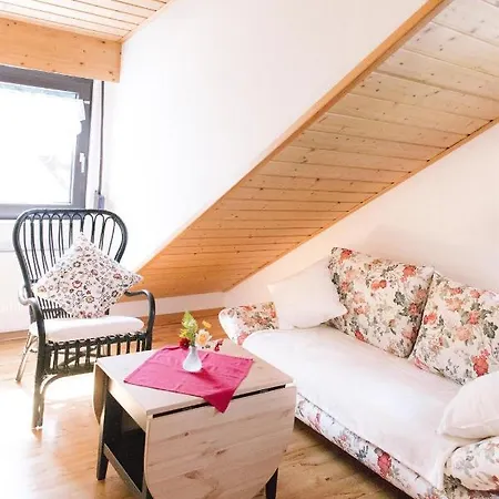 Am Breyer Talbach アパート