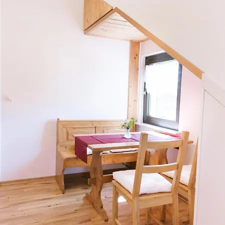 Am Breyer Talbach アパート Brey